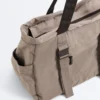 Tasche mit verstellbarem Riemen Tasche mit verstellbarem Riemen