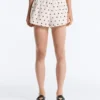 Technische Shorts mit Polka-Dot-Muster Technische Shorts mit Polka-Dot-Muster