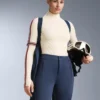 Thermisches T-Shirt aus Strick mit kontrastierenden Details Thermisches T-Shirt aus Strick mit kontrastierenden Details