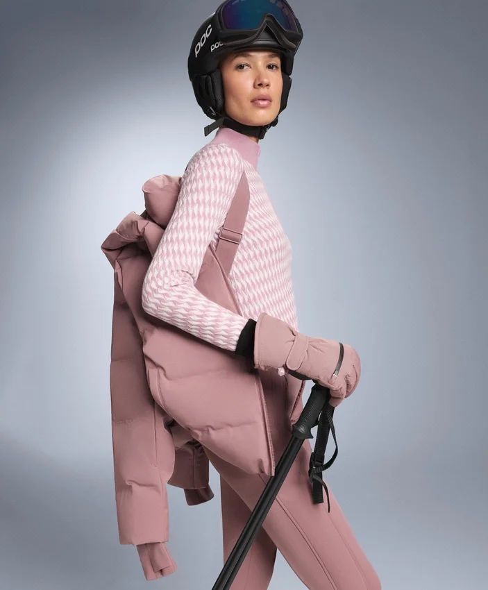 Thermounterhemd aus geometrischem Jacquard-Strick als Oberteil Thermounterhemd aus geometrischem Jacquard-Strick als Oberteil