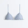 Triangel-Bikini mit strukturierten Streifen Triangel-Bikini mit strukturierten Streifen