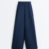 Twill-Hose mit geradem Bein und Seitenband Twill-Hose mit geradem Bein und Seitenband