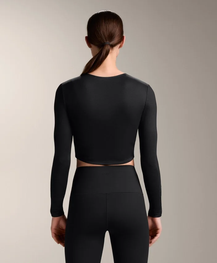 Vielseitig tragbares, langärmeliges Lyocell-Mischung-T-Shirt mit Knoten Vielseitig tragbares, langärmeliges Lyocell-Mischung-T-Shirt mit Knoten