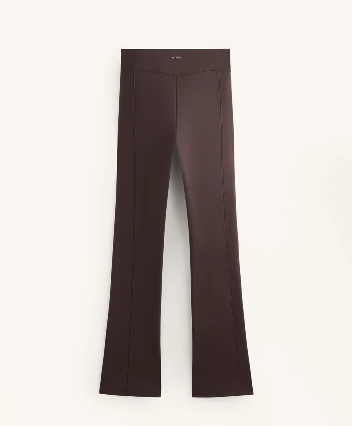 Warme Flare-Hose mit hoher Leibhöhe und Taschen Warme Flare-Hose mit hoher Leibhöhe und Taschen
