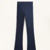 Warme Flare-Hose mit hoher Leibhöhe und Taschen Warme Flare-Hose mit hoher Leibhöhe und Taschen