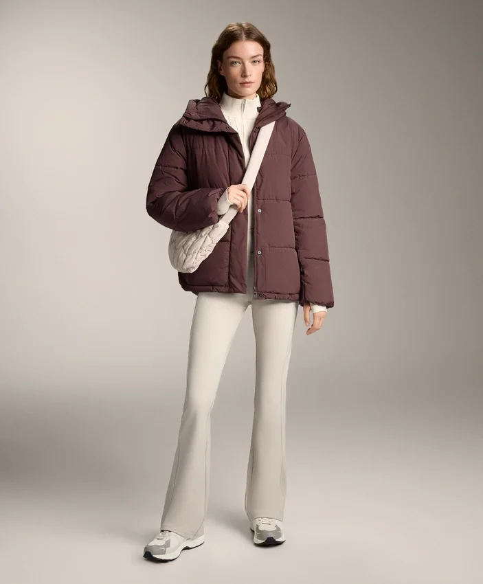 Warme Flare-Hose mit hoher Leibhöhe und Taschen Warme Flare-Hose mit hoher Leibhöhe und Taschen