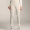 Warme, hoch geschnittene, knöchellange Leggings mit Taschen, 70 cm Warme, hoch geschnittene, knöchellange Leggings mit Taschen, 70 cm