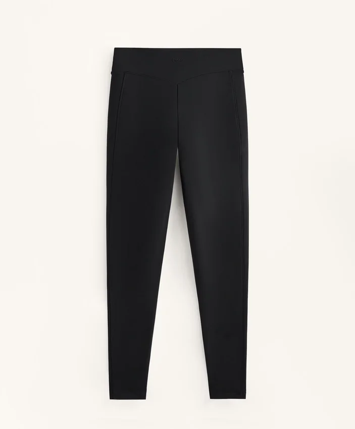 Warme, hoch geschnittene, knöchellange Leggings mit Taschen, 70 cm Warme, hoch geschnittene, knöchellange Leggings mit Taschen, 70 cm