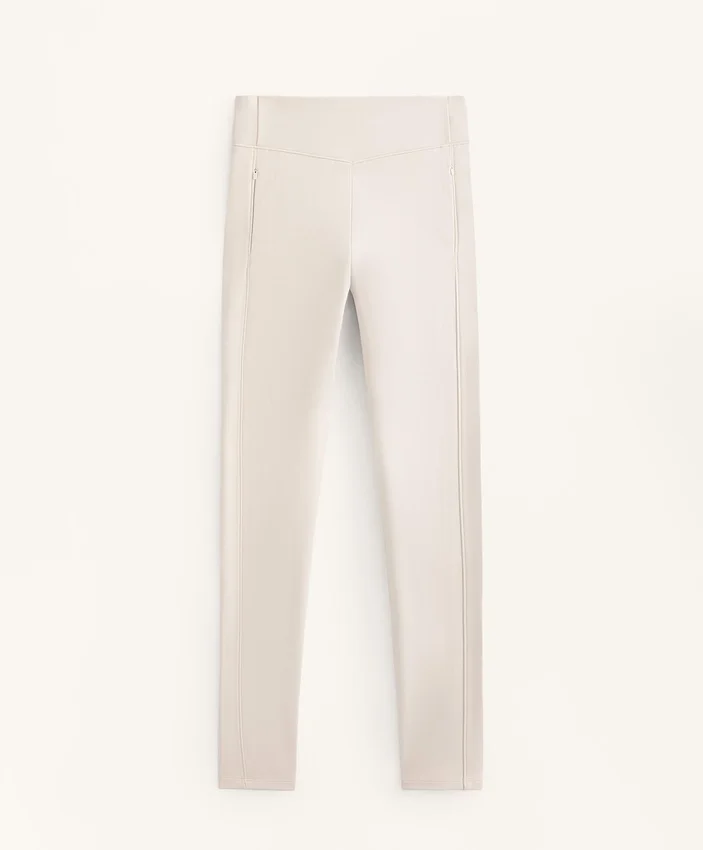 Warme, hoch geschnittene, knöchellange Leggings mit Taschen, 70 cm Warme, hoch geschnittene, knöchellange Leggings mit Taschen, 70 cm