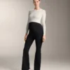Warme Umstandshose mit weitem Bein Warme Umstandshose mit weitem Bein