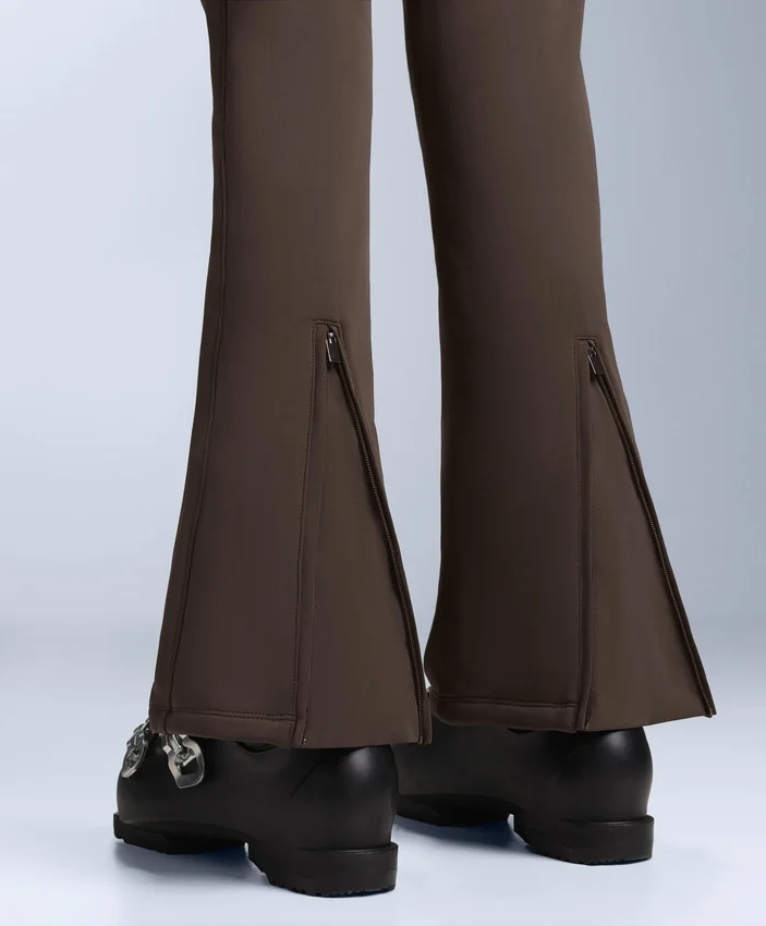 Wasserabweisende, durchgehende, ausgestellte Stretch-Skihose Wasserabweisende, durchgehende, ausgestellte Stretch-Skihose