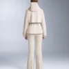 Wasserabweisende, hoch geschnittene Stretch-Skihose mit ausgestelltem Bein Wasserabweisende, hoch geschnittene Stretch-Skihose mit ausgestelltem Bein