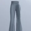 Wasserabweisende, hoch geschnittene Stretch-Skihose mit ausgestelltem Bein Wasserabweisende, hoch geschnittene Stretch-Skihose mit ausgestelltem Bein