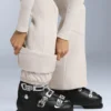 Wasserabweisende, hoch geschnittene Stretch-Skihose mit ausgestelltem Bein Wasserabweisende, hoch geschnittene Stretch-Skihose mit ausgestelltem Bein