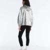 Wasserabweisende Jacke mit Metallic-Effekt Wasserabweisende Jacke mit Metallic-Effekt