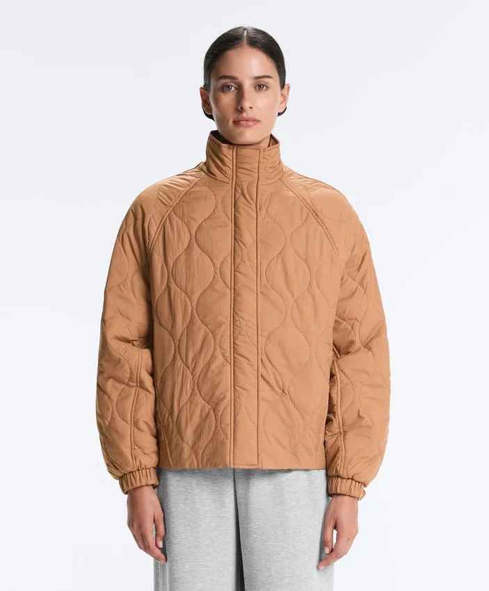 Wasserabweisende, mit Fellex® Aerogel gefütterte Jacke Wasserabweisende, mit Fellex® Aerogel gefütterte Jacke