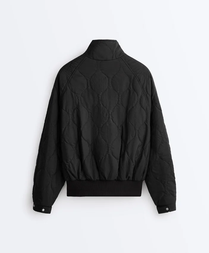 Wasserabweisende, mit Fellex® Aerogel gefütterte Jacke Wasserabweisende, mit Fellex® Aerogel gefütterte Jacke