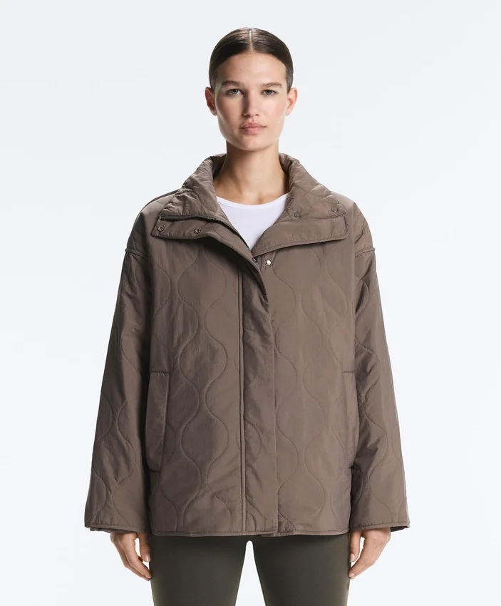 Wasserabweisende, mit Fellex® Aerogel gefütterte Jacke Wasserabweisende, mit Fellex® Aerogel gefütterte Jacke