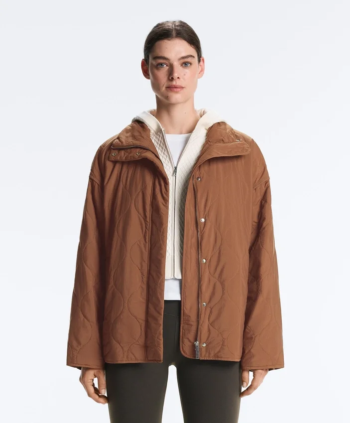Wasserabweisende, mit Fellex® Aerogel gefütterte Jacke Wasserabweisende, mit Fellex® Aerogel gefütterte Jacke