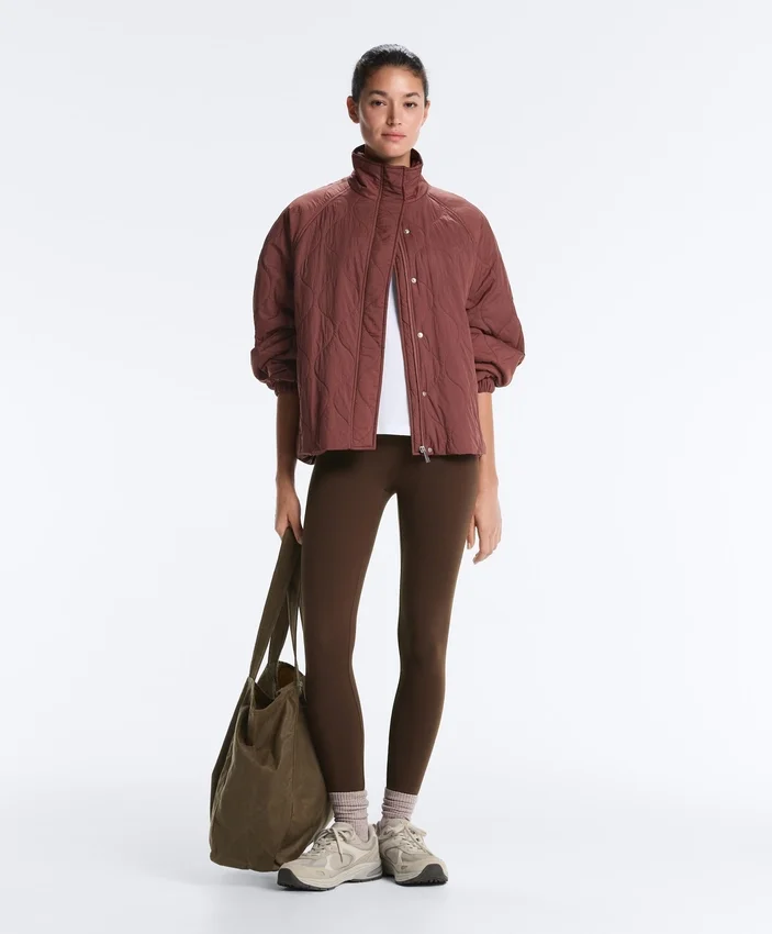 Wasserabweisende, mit Fellex® Aerogel gefütterte Jacke Wasserabweisende, mit Fellex® Aerogel gefütterte Jacke