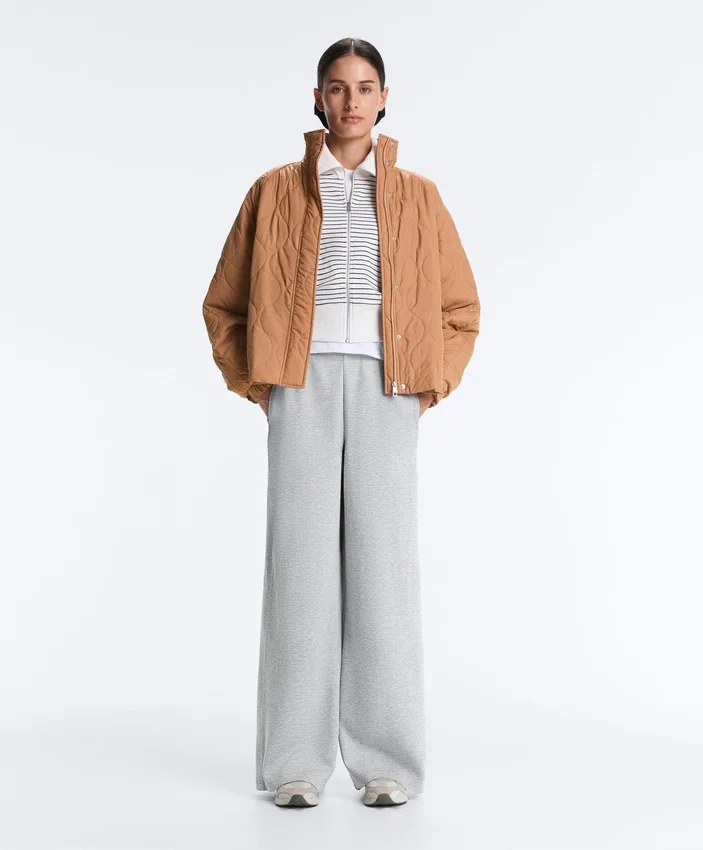 Wasserabweisende, mit Fellex® Aerogel gefütterte Jacke Wasserabweisende, mit Fellex® Aerogel gefütterte Jacke