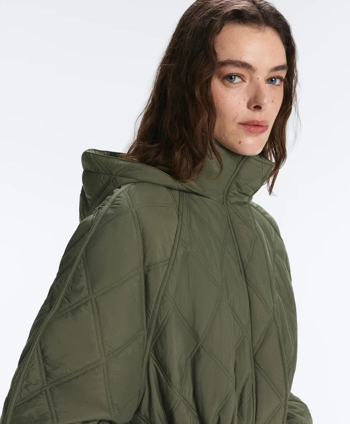 Wasserabweisende, mit Fellex® Aerogel gefütterte Jacke Wasserabweisende, mit Fellex® Aerogel gefütterte Jacke