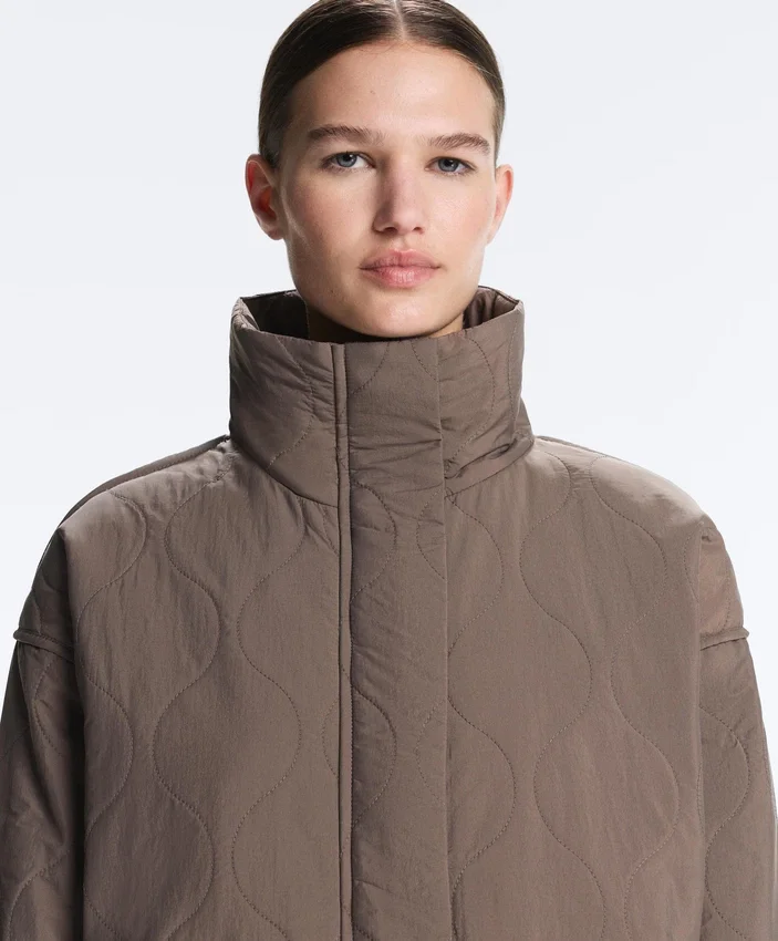 Wasserabweisende, mit Fellex® Aerogel gefütterte Jacke Wasserabweisende, mit Fellex® Aerogel gefütterte Jacke