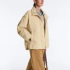 Wasserabweisende, mit Fellex® Aerogel gefütterte Jacke Wasserabweisende, mit Fellex® Aerogel gefütterte Jacke