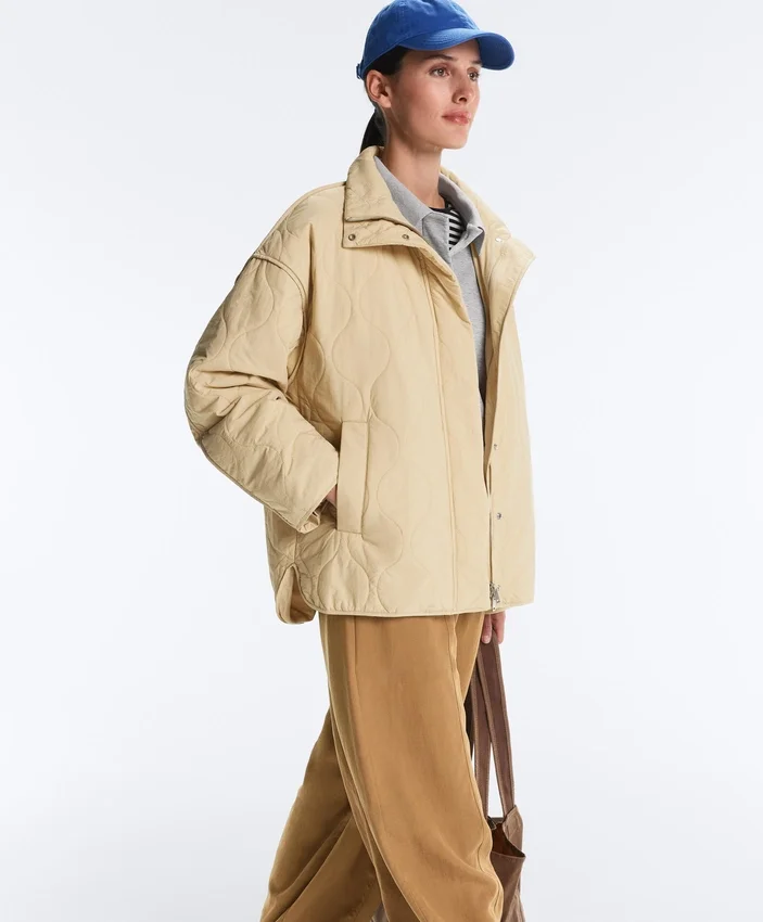 Wasserabweisende, mit Fellex® Aerogel gefütterte Jacke Wasserabweisende, mit Fellex® Aerogel gefütterte Jacke
