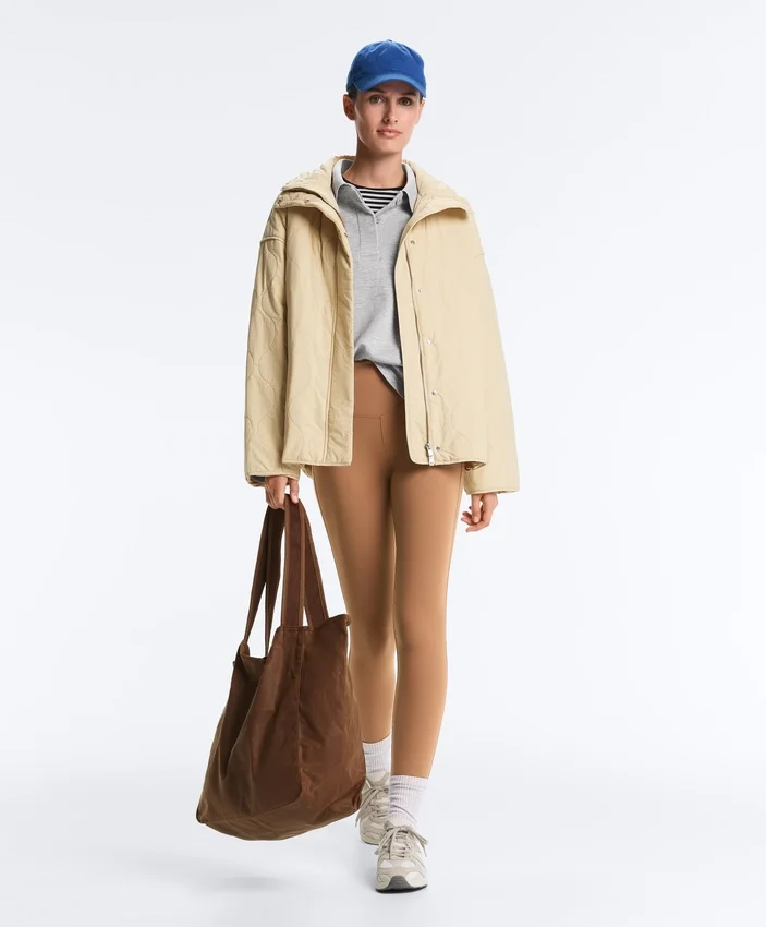 Wasserabweisende, mit Fellex® Aerogel gefütterte Jacke Wasserabweisende, mit Fellex® Aerogel gefütterte Jacke