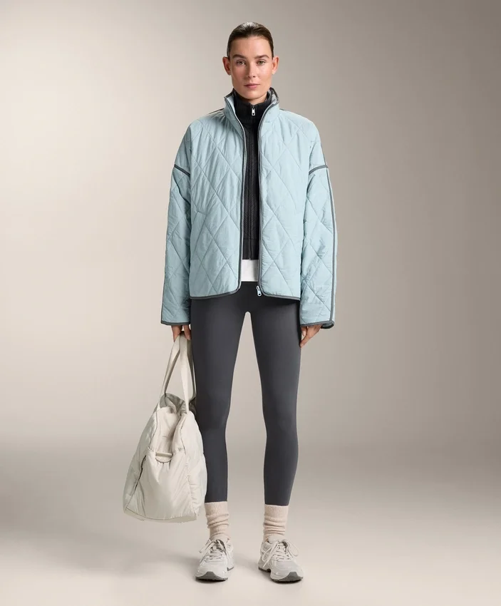 Wasserabweisende, mit Fellex® Aerogel gefütterte Jacke Wasserabweisende, mit Fellex® Aerogel gefütterte Jacke