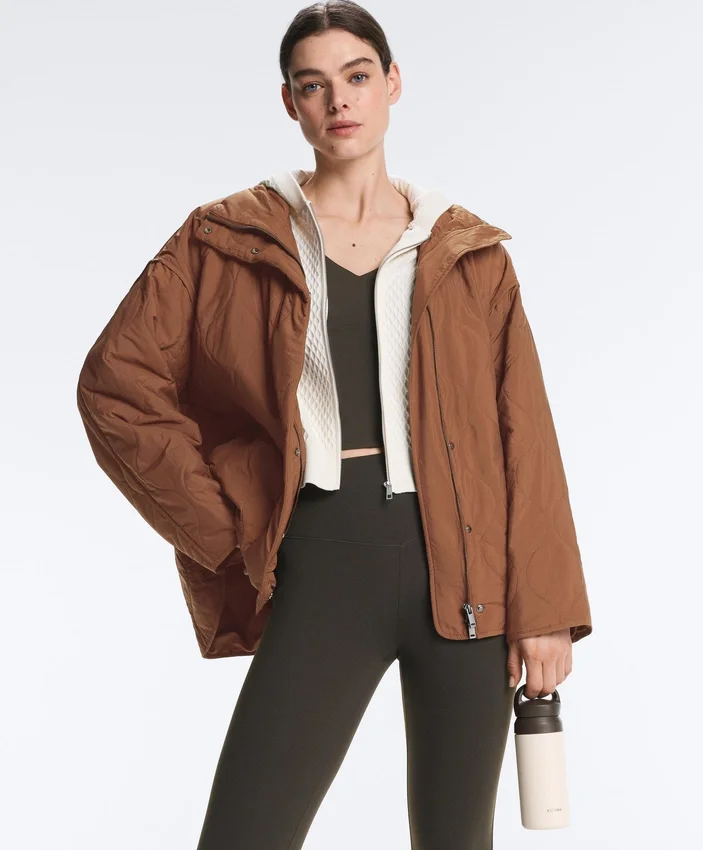 Wasserabweisende, mit Fellex® Aerogel gefütterte Jacke Wasserabweisende, mit Fellex® Aerogel gefütterte Jacke