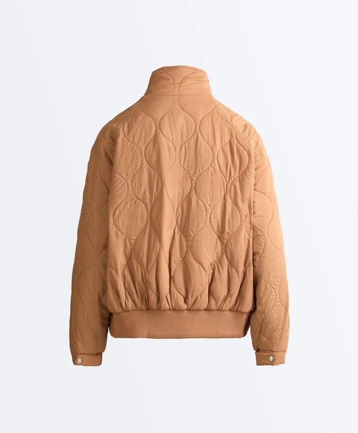 Wasserabweisende, mit Fellex® Aerogel gefütterte Jacke Wasserabweisende, mit Fellex® Aerogel gefütterte Jacke