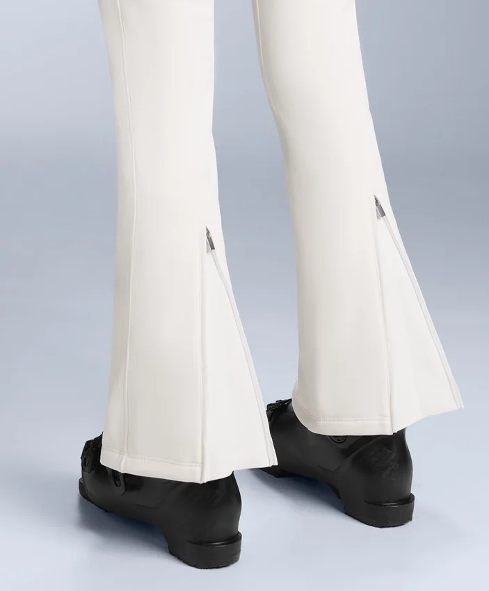 Wasserabweisende Stretch-Skihose mit ausgestelltem Bein Wasserabweisende Stretch-Skihose mit ausgestelltem Bein