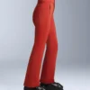 Wasserabweisende Stretch-Skihose mit ausgestelltem Bein Wasserabweisende Stretch-Skihose mit ausgestelltem Bein