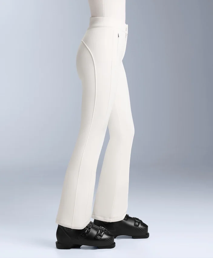 Wasserabweisende Stretch-Skihose mit ausgestelltem Bein Wasserabweisende Stretch-Skihose mit ausgestelltem Bein