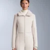 Wasserabweisender 2-in-1-Jumpsuit mit abnehmbarem, weitem Schnitt Wasserabweisender 2-in-1-Jumpsuit mit abnehmbarem, weitem Schnitt
