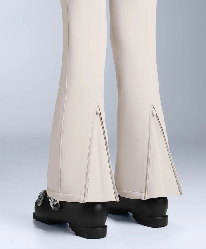 Wasserabweisender 2-in-1-Jumpsuit mit abnehmbarem, weitem Schnitt Wasserabweisender 2-in-1-Jumpsuit mit abnehmbarem, weitem Schnitt