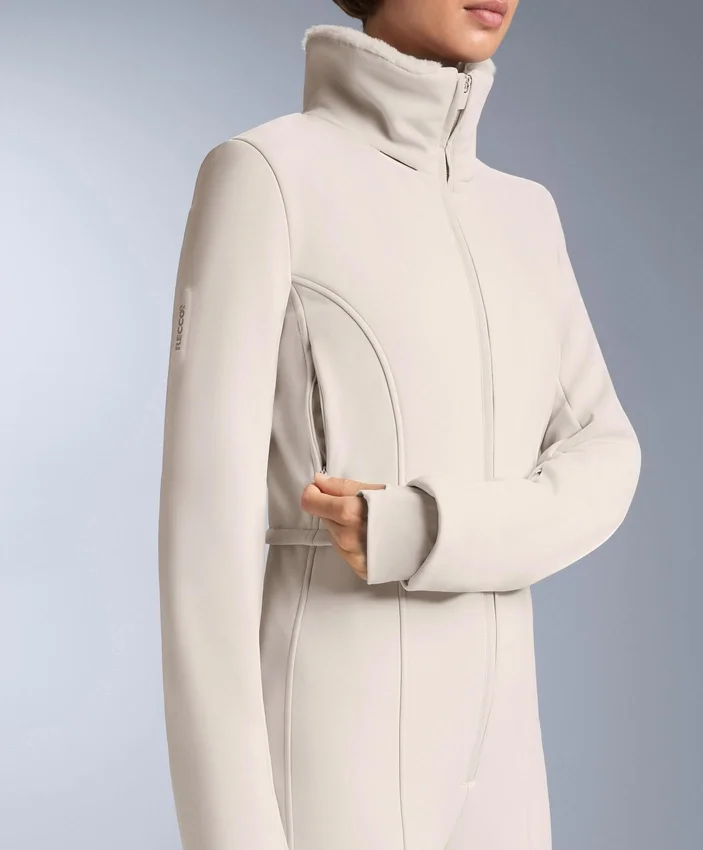 Wasserabweisender 2-in-1-Jumpsuit mit abnehmbarem, weitem Schnitt Wasserabweisender 2-in-1-Jumpsuit mit abnehmbarem, weitem Schnitt