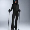 Wasserabweisender, figurbetonter Stretch-Jumpsuit für Skifahren Wasserabweisender, figurbetonter Stretch-Jumpsuit für Skifahren