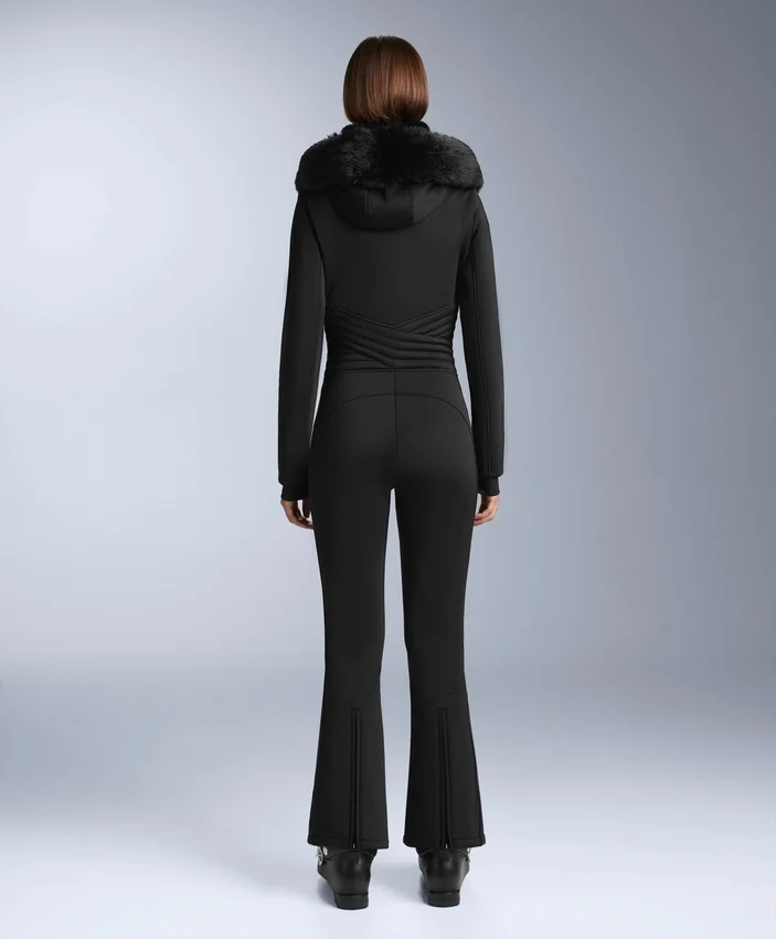 Wasserabweisender, figurbetonter Stretch-Jumpsuit für Skifahren Wasserabweisender, figurbetonter Stretch-Jumpsuit für Skifahren
