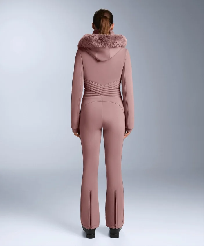 Wasserabweisender, figurbetonter Stretch-Jumpsuit für Skifahren Wasserabweisender, figurbetonter Stretch-Jumpsuit für Skifahren