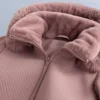 Wasserabweisender, figurbetonter Stretch-Jumpsuit für Skifahren Wasserabweisender, figurbetonter Stretch-Jumpsuit für Skifahren