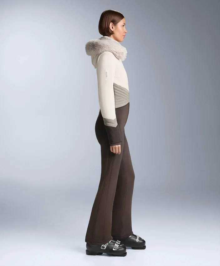 Wasserabweisender, figurbetonter Stretch-Ski-Jumpsuit im Colour-Block-Design Wasserabweisender, figurbetonter Stretch-Ski-Jumpsuit im Colour-Block-Design