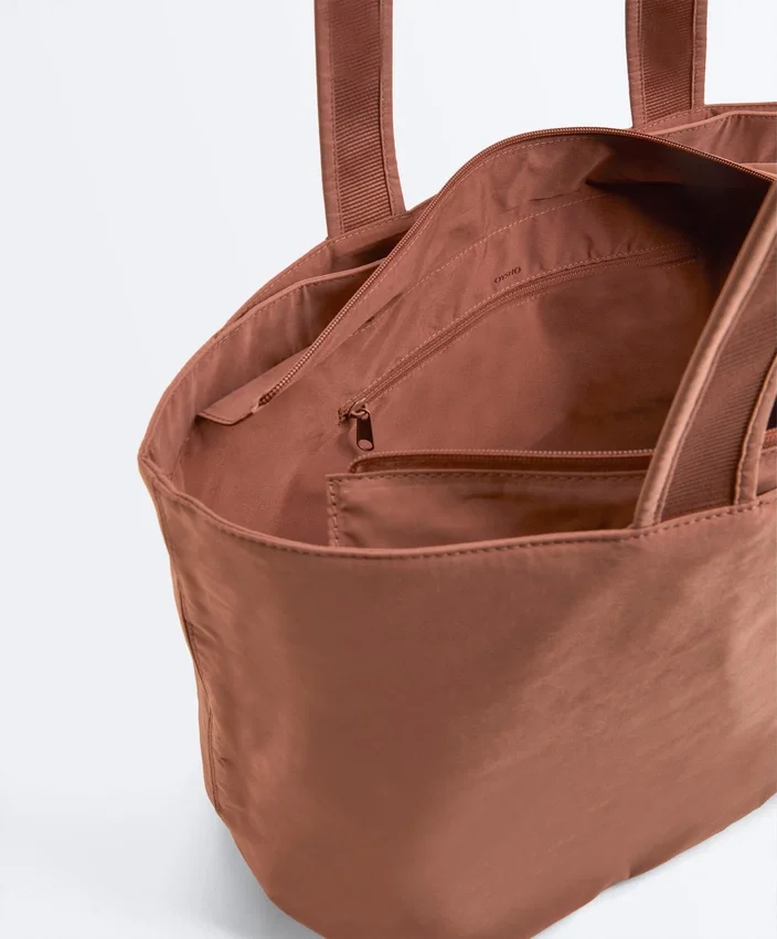 Weiche Shopper-Tasche mit Reißverschluss Weiche Shopper-Tasche mit Reißverschluss