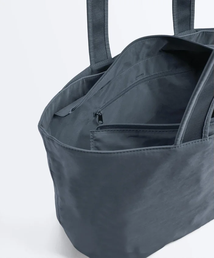 Weiche Shopper-Tasche mit Reißverschluss Weiche Shopper-Tasche mit Reißverschluss