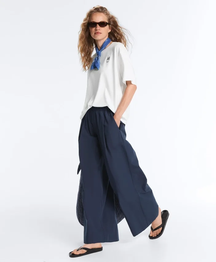 Weit geschnittene Hose aus 100 % Baumwollpopeline Weit geschnittene Hose aus 100 % Baumwollpopeline