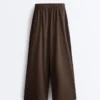 Weit geschnittene Hose aus 100 % Baumwollpopeline