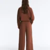 Weit geschnittene Hose mit hoher Leibhöhe aus Baumwollpiqué Weit geschnittene Hose mit hoher Leibhöhe aus Baumwollpiqué
