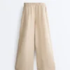 Weite, gestreifte Hose aus 100 % Leinen Weite, gestreifte Hose aus 100 % Leinen